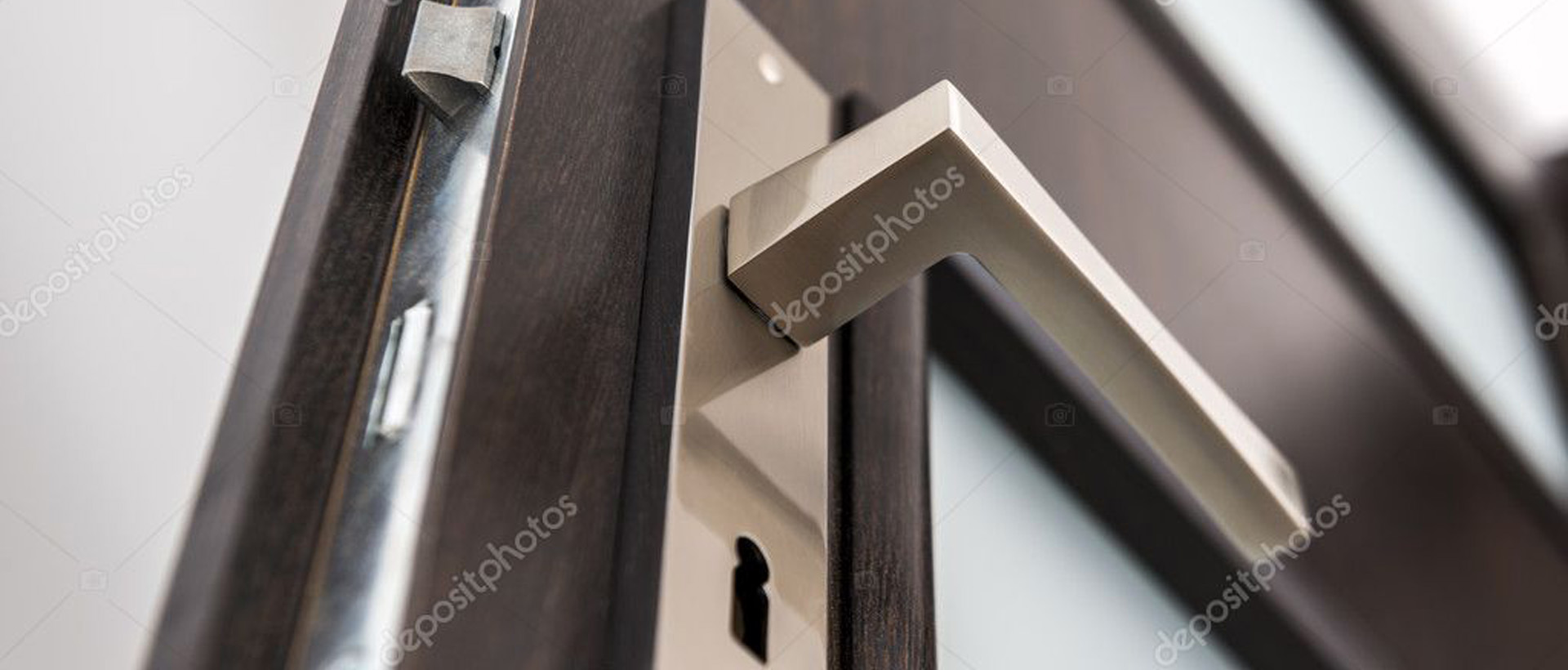 depositphotos_25197193-stock-photo-modern-contemporary-satin-handle